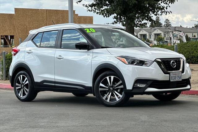 2020 Nissan Kicks SR