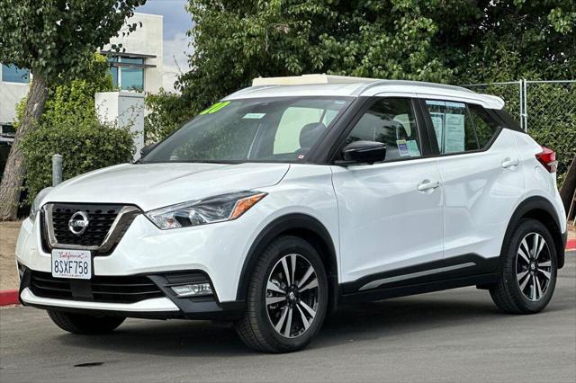 2020 Nissan Kicks SR