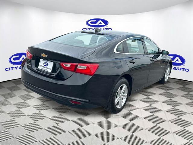 2022 Chevrolet Malibu FWD 1FL