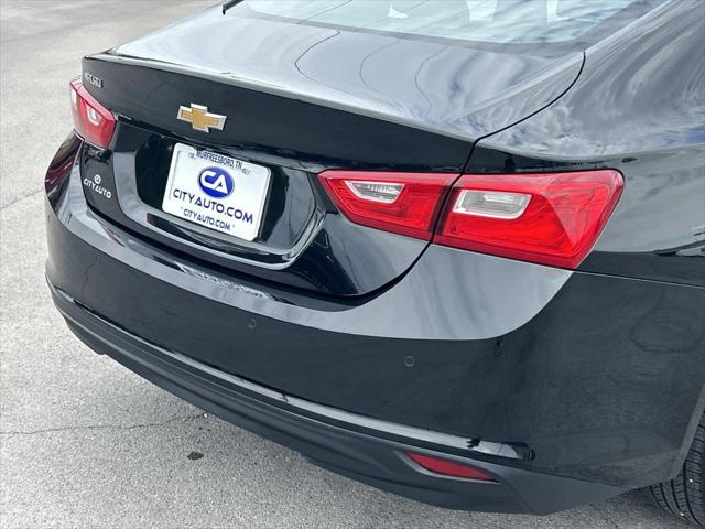 2022 Chevrolet Malibu FWD 1FL