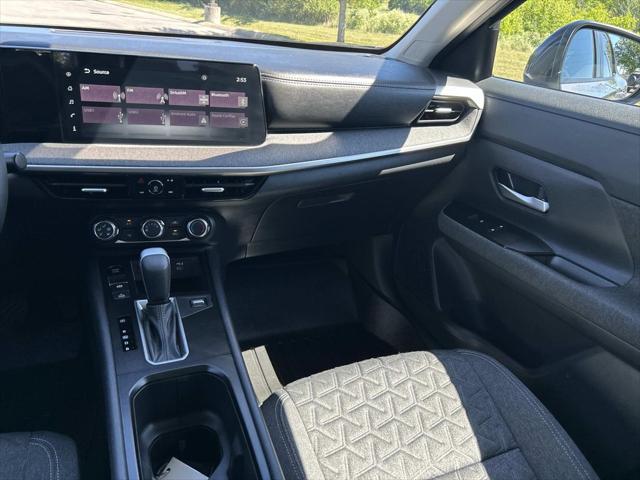 2025 Nissan Kicks SV FWD
