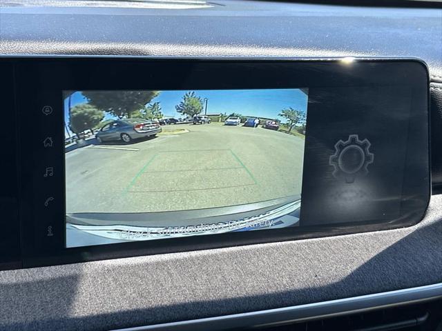 2025 Nissan Kicks SV FWD
