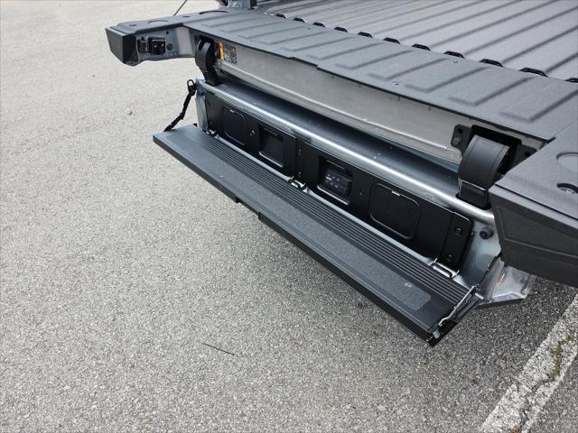 2026 GMC Sierra 3500HD Crew Cab, Long Bed, Denali Ultimate Dual Rear Wheel, 4WD