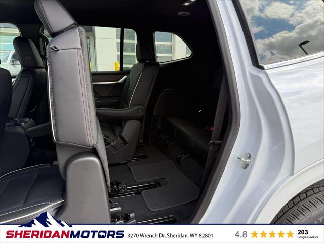 2026 GMC Acadia Denali AWD