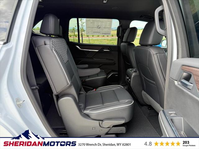 2026 GMC Acadia Denali AWD