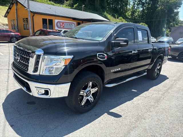 2017 Nissan Titan SV