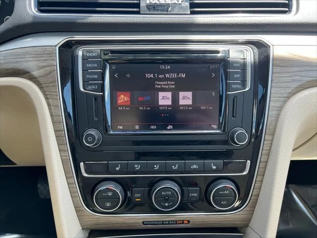 2018 Volkswagen Passat SE