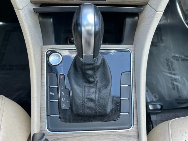 2018 Volkswagen Passat SE