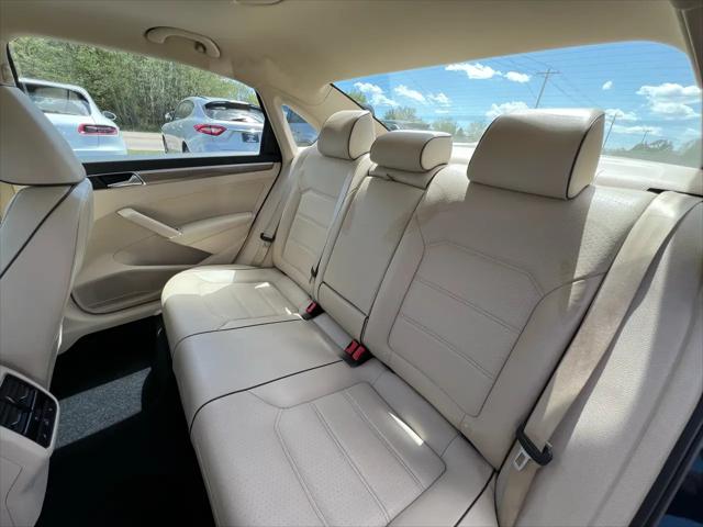 2018 Volkswagen Passat SE