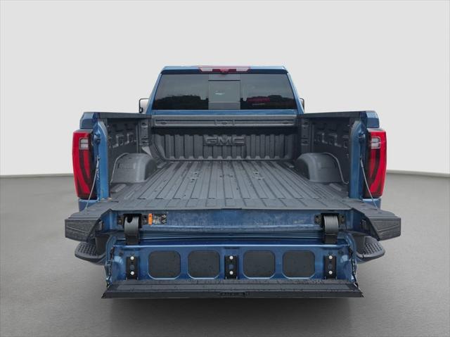 2026 GMC Sierra 2500HD Crew Cab, Standard Bed, Denali, 4WD