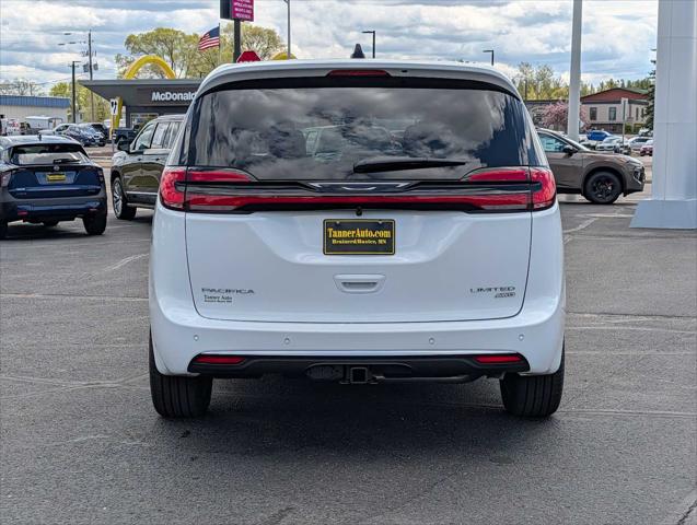 2027 Chrysler Pacifica Limited
