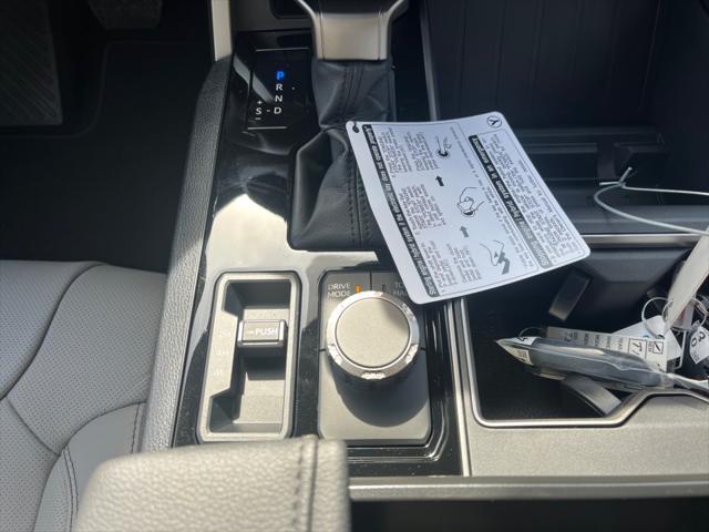 2026 Toyota Tundra SR5 CrewMax 5.5' Bed
