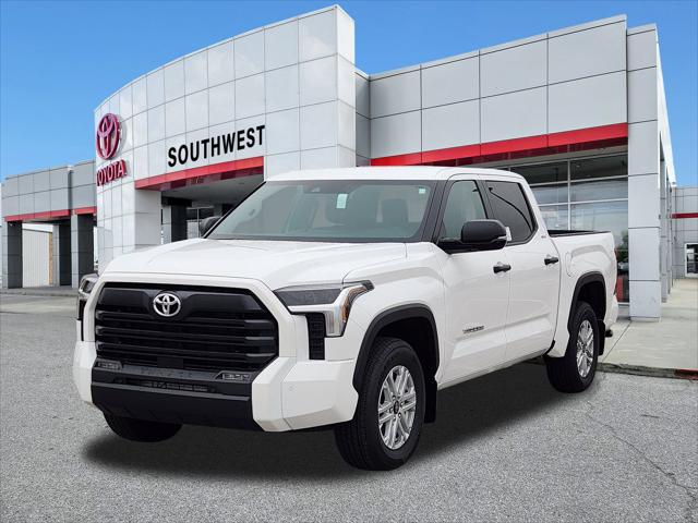 2026 Toyota Tundra SR5 CrewMax 5.5' Bed