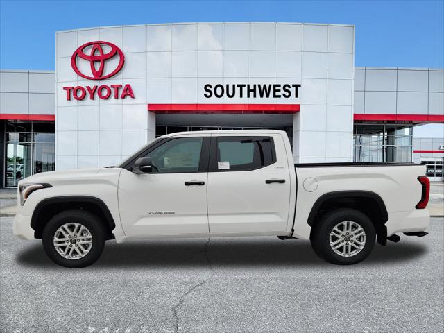2026 Toyota Tundra SR5 CrewMax 5.5' Bed