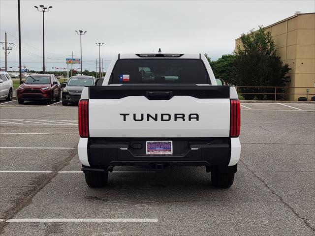 2026 Toyota Tundra SR5 CrewMax 5.5' Bed