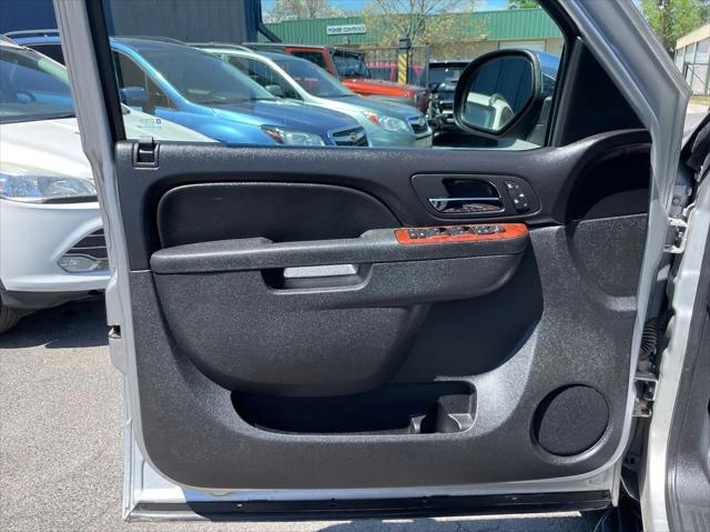 2011 GMC Yukon SLT