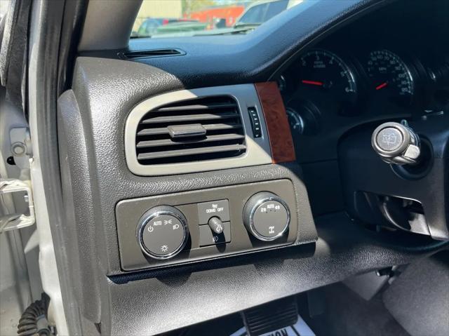 2011 GMC Yukon SLT