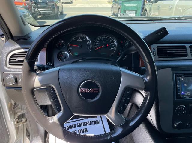 2011 GMC Yukon SLT