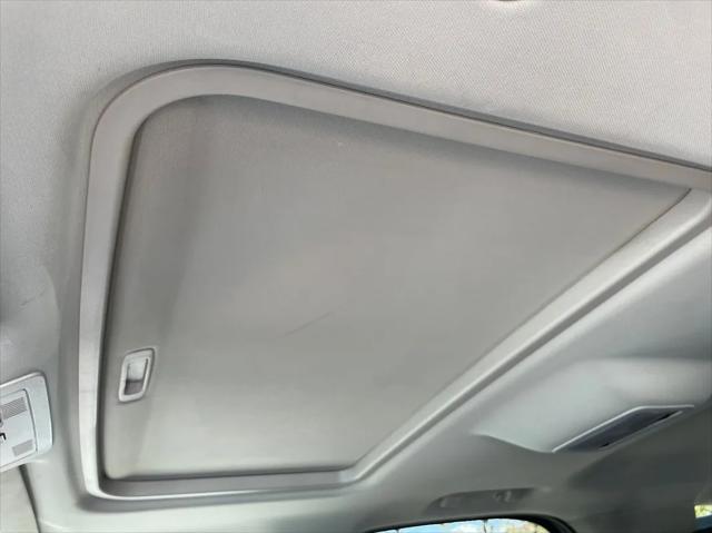 2011 GMC Yukon SLT
