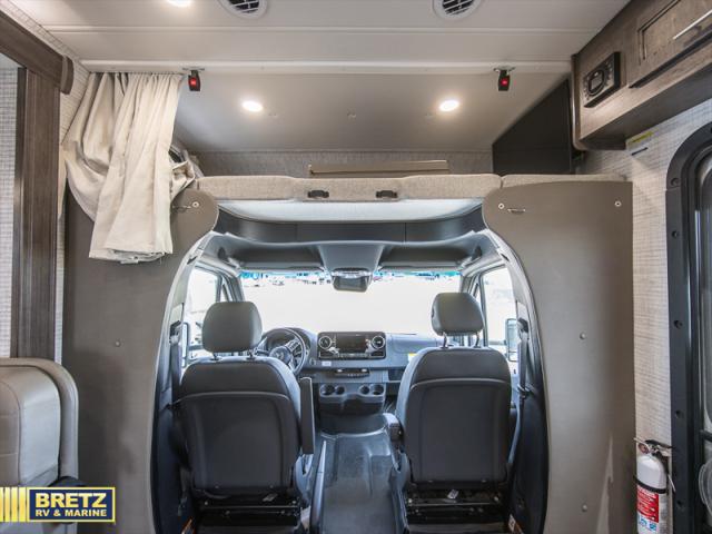 2025 Mercedes-Benz Sprinter 3500XD Chassis Standard Roof 4-Cyl Diesel HO