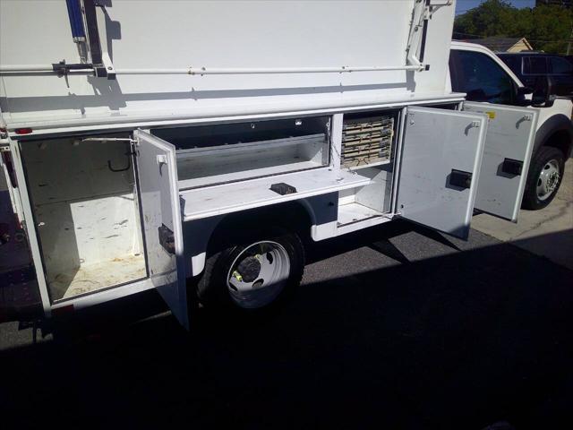 2019 Ford F-550 4X4 2dr Regular Cab 145.3 205.3 in. WB