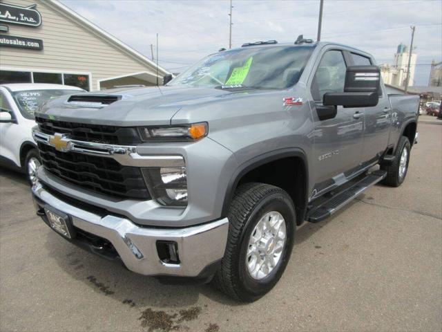 2024 Chevrolet Silverado 2500HD 4WD Crew Cab Standard Bed LT for sale in Sioux City, IA
