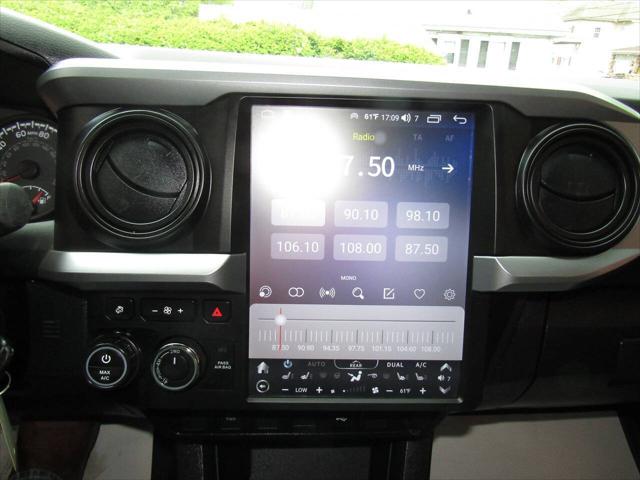 2022 Toyota Tacoma SR V6
