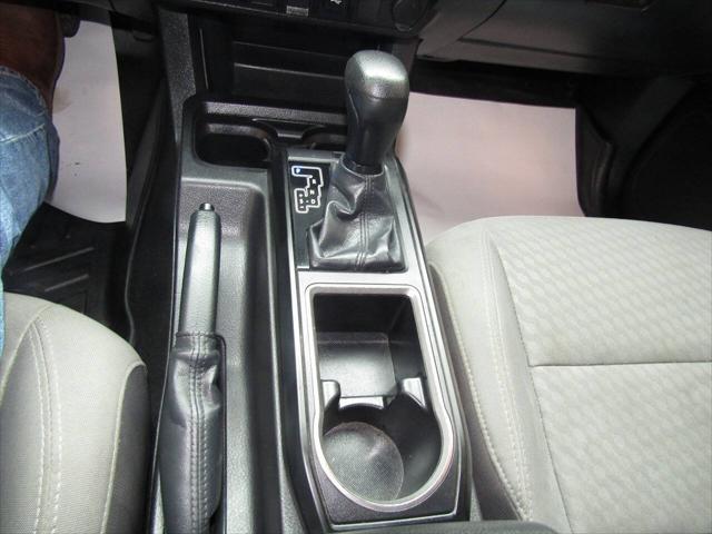 2022 Toyota Tacoma SR V6