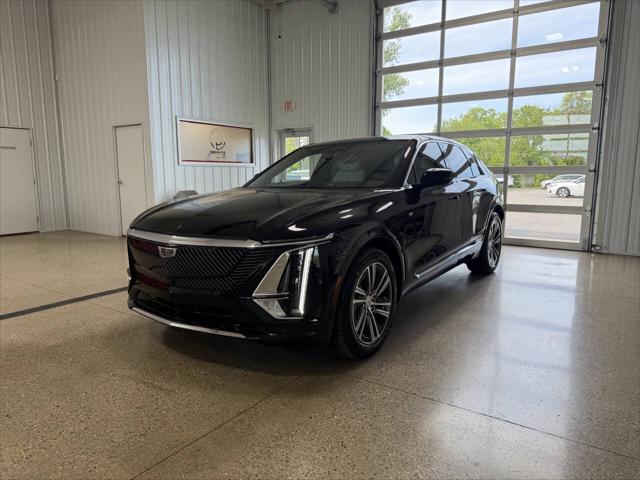 2024 Cadillac iQ Luxury w/1SC