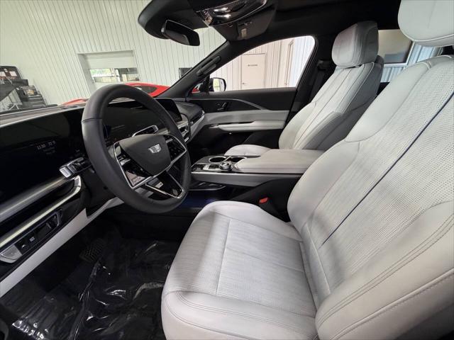 2024 Cadillac iQ Luxury w/1SC