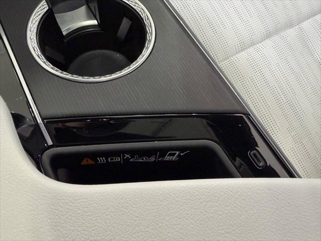 2024 Cadillac iQ Luxury w/1SC