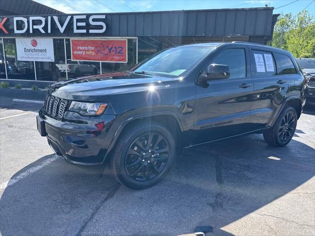 2017 Jeep Grand Cherokee Altitude 4x4 for sale in Knoxville, TN