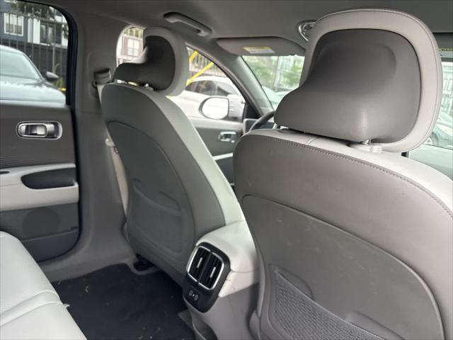2024 Hyundai IONIQ 6 SEL