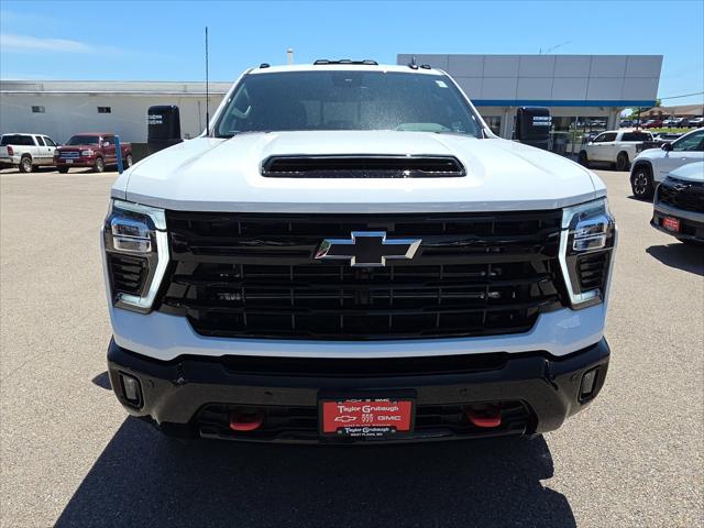 2026 Chevrolet Silverado 2500HD Crew Cab, Standard Bed, LT, 4WD