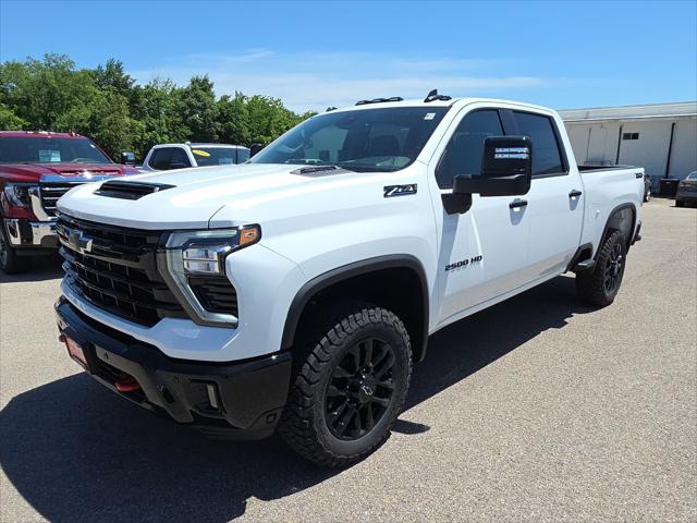 2026 Chevrolet Silverado 2500HD Crew Cab, Standard Bed, LT, 4WD