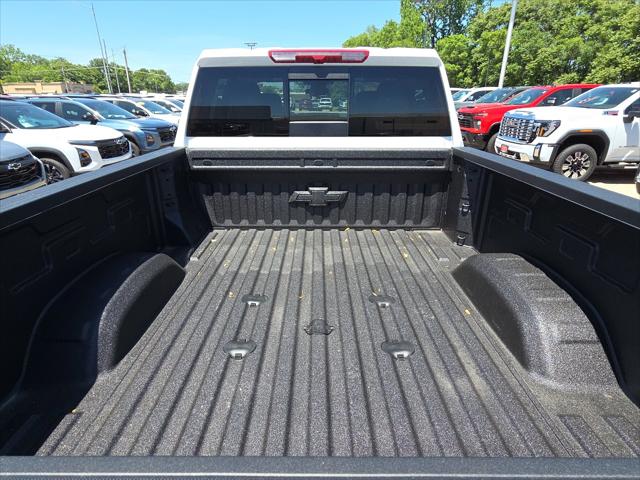 2026 Chevrolet Silverado 2500HD Crew Cab, Standard Bed, LT, 4WD