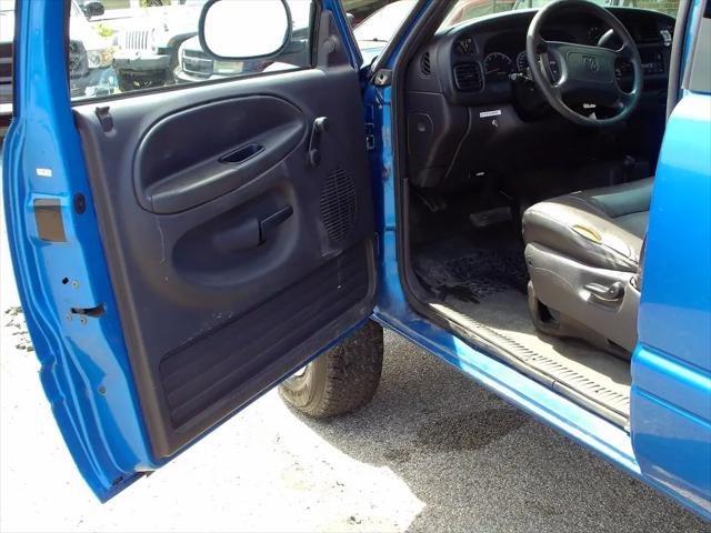 2000 Dodge Ram 2500 Unknown