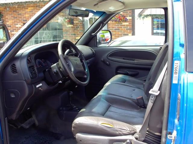 2000 Dodge Ram 2500 Unknown