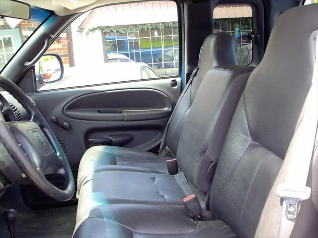 2000 Dodge Ram 2500 Unknown