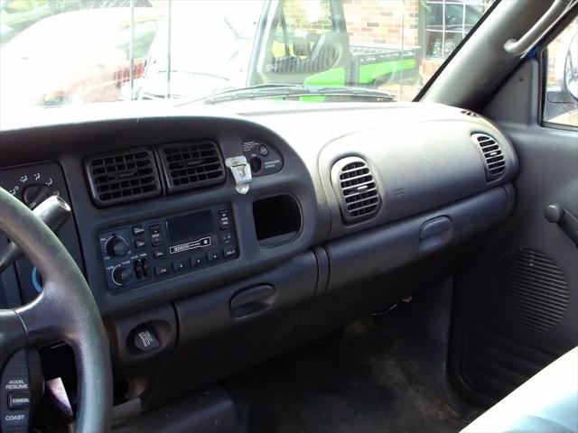 2000 Dodge Ram 2500 Unknown