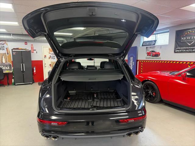2023 Audi SQ5 Premium Plus TFSI quattro Tiptronic