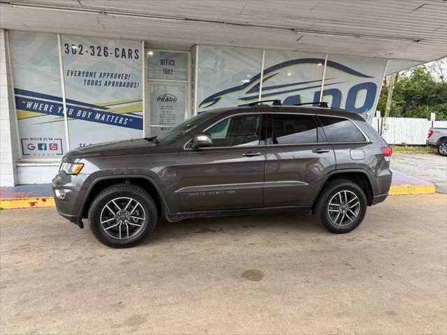 2020 Jeep Grand Cherokee Laredo E 4x4