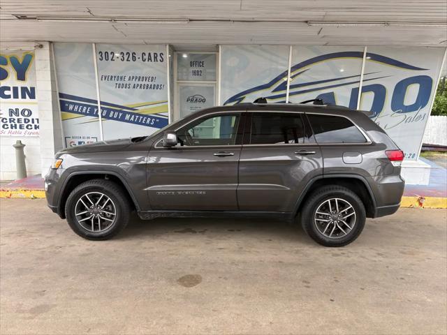 2020 Jeep Grand Cherokee Laredo E 4x4