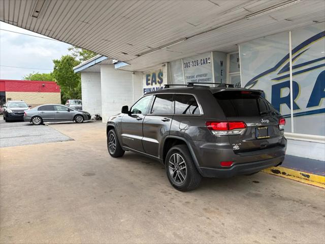 2020 Jeep Grand Cherokee Laredo E 4x4