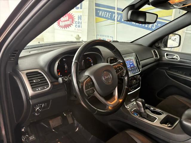 2020 Jeep Grand Cherokee Laredo E 4x4