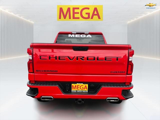 2020 Chevrolet Silverado 1500 Custom