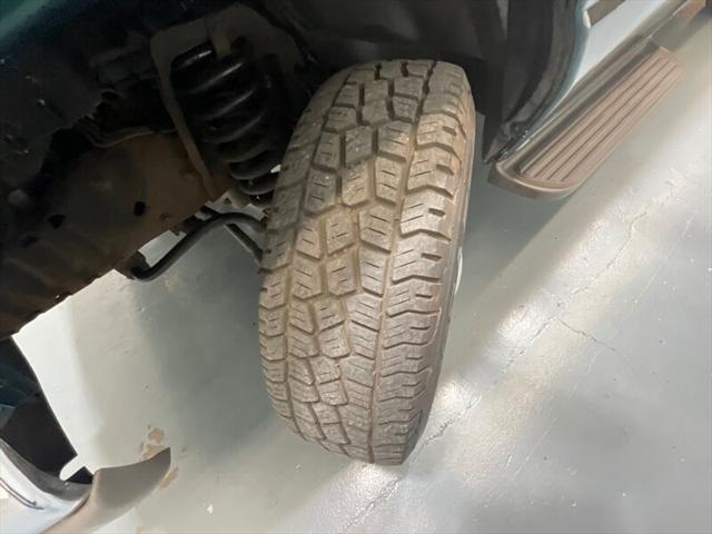 2001 Ford E-350 Super Duty XLT