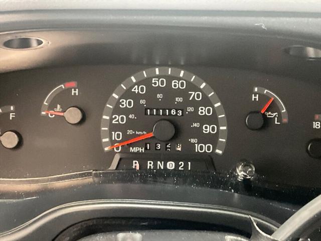 2001 Ford E-350 Super Duty XLT