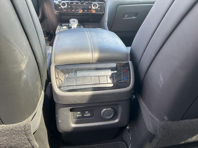 2023 INFINITI QX60 LUXE AWD