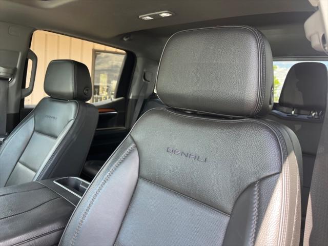 2023 GMC Sierra 1500 4WD Crew Cab Short Box Denali